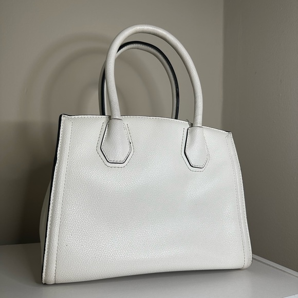 Aldo handbag with adjustable strap - Picture 4 of 6